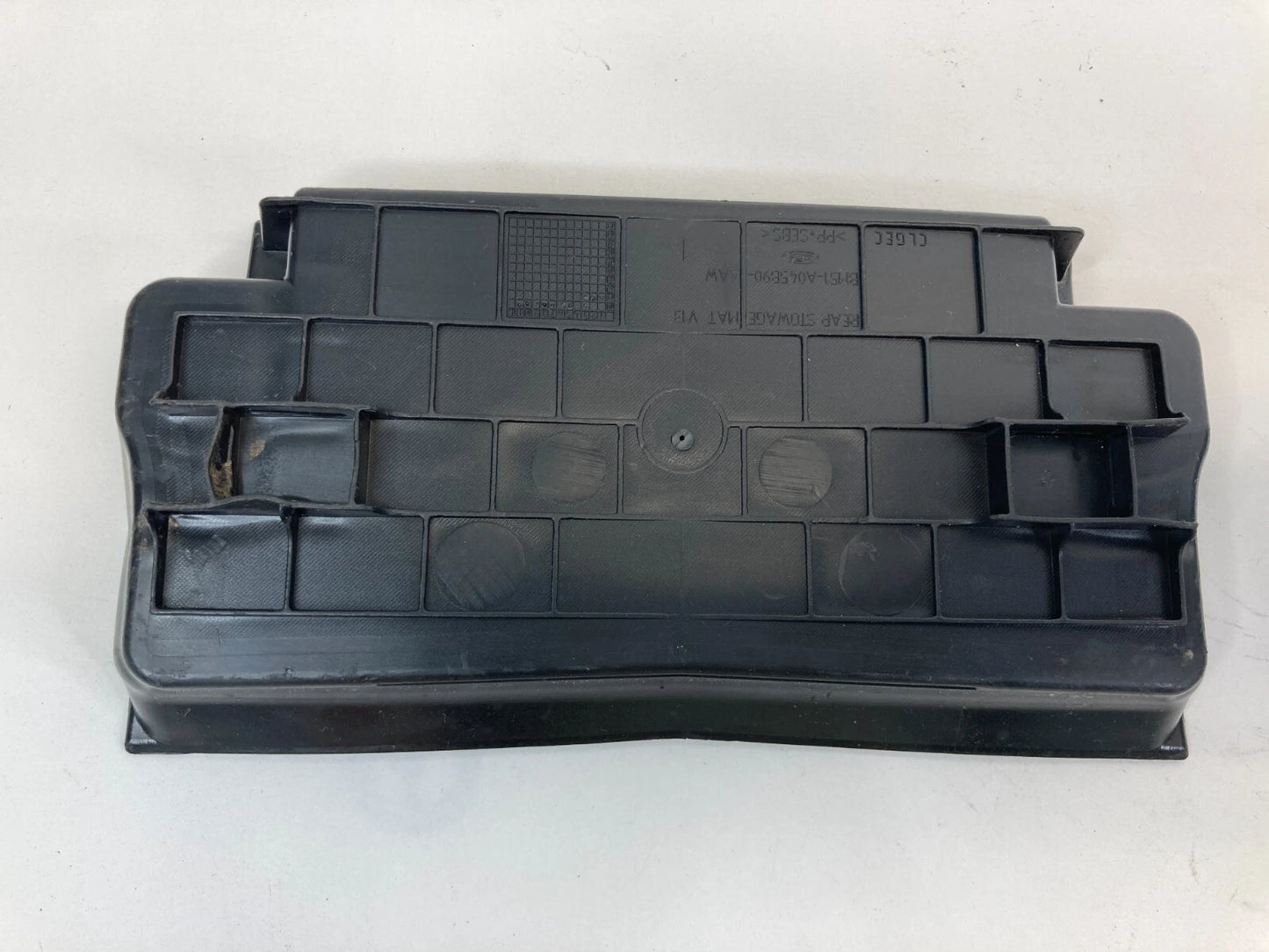 12 13 14 FORD FOCUS CENTER CONSOLE STORAGE COMPARTMENT MAT BM51-A045B90-AAW