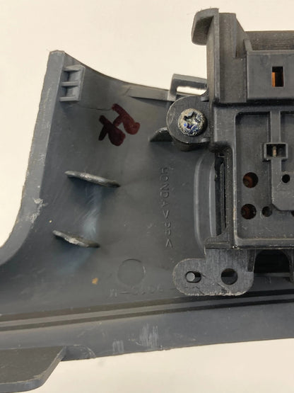 2002-2005 HONDA CIVIC REAR RIGHT SIDE DOOR POWER WINDOW SWITCH BUTTON W BEZEL