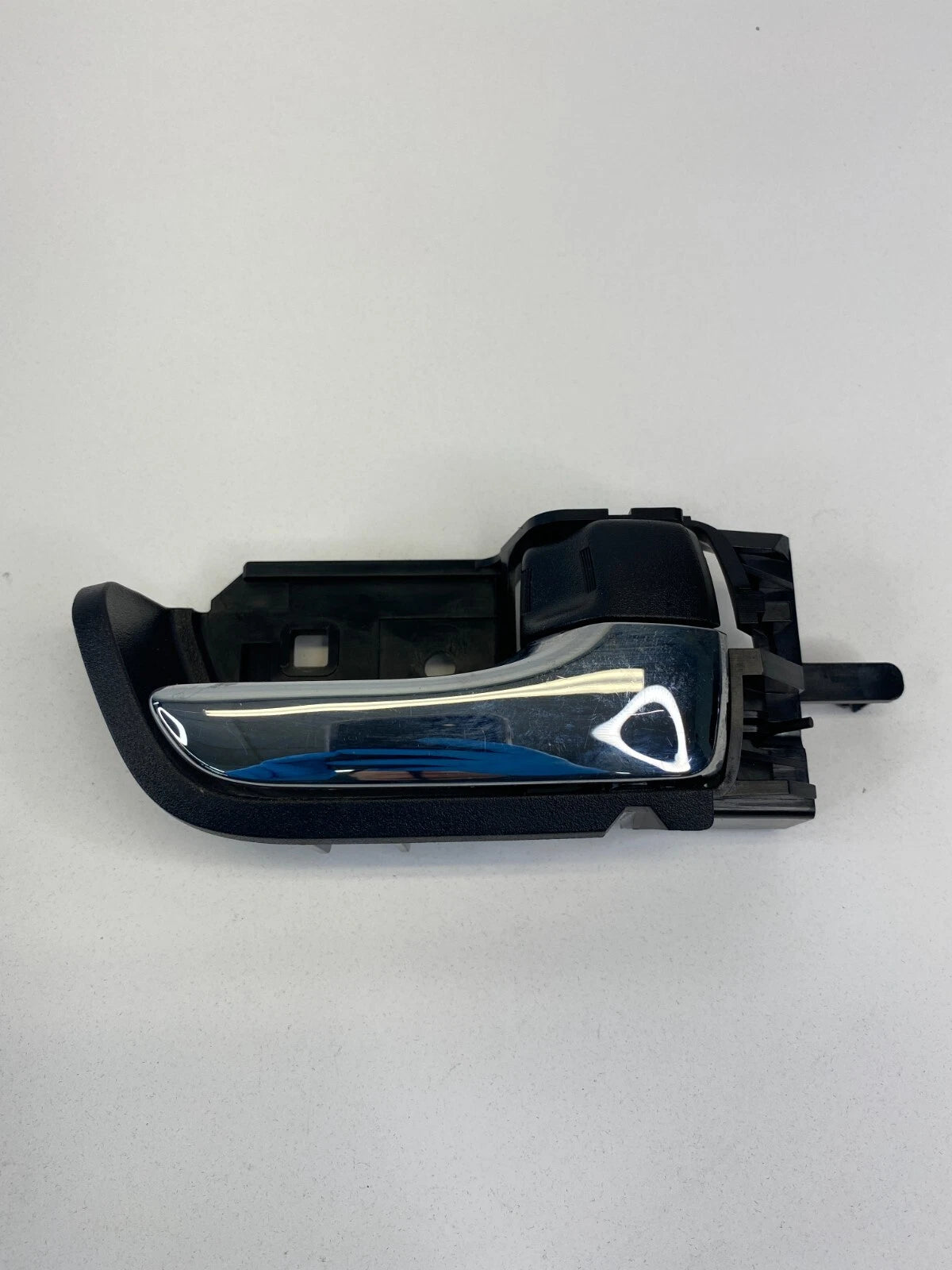 2004-2009 TOYOTA PRIUS FRONT RIGHT PASSENGER SIDE INNER DOOR HANDLE 69273-47010