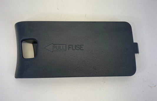 2003-2007 HONDA ACCORD LEFT SIDE FUSE BOX DOOR LID COVER BEZEL 83162-SDA-A000