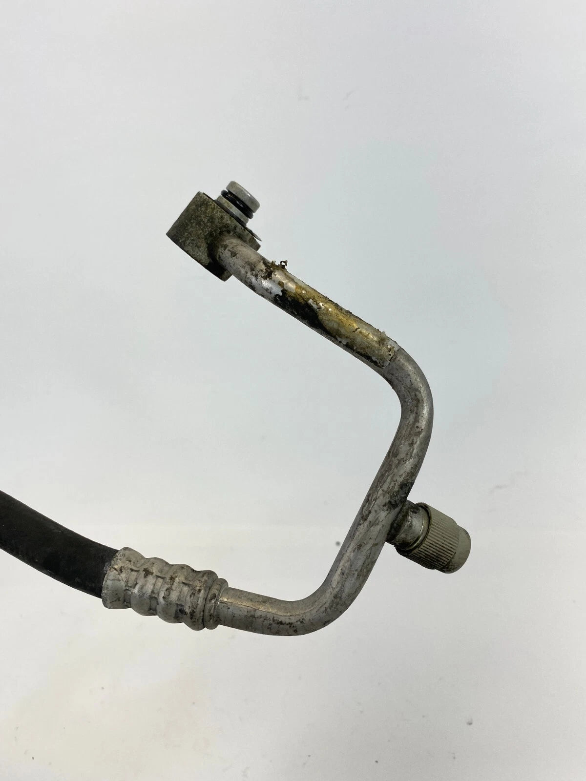 2007-2009 DODGE CALIBER 2.0L A/C REFRIGERANT DISCHARGE HOSE LINE 05058553AD OEM