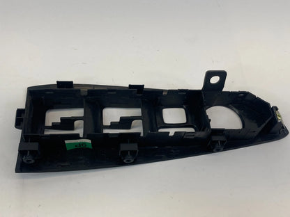 07-10 HYUNDAI ELANTRA FRONT LEFT DOOR POWER WINDOW SWITCH COVER BEZEL 935702H010