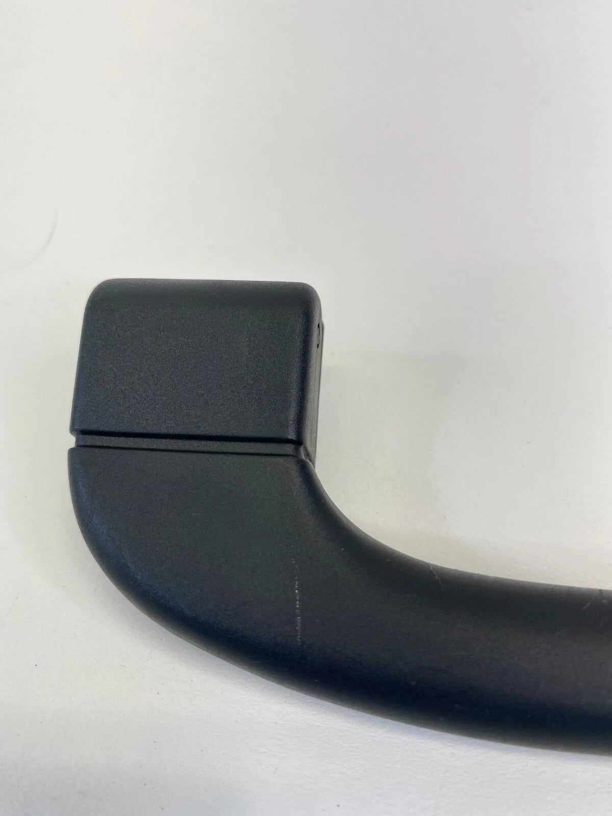 2006-2010 BMW 550I REAR RIGHT PASSENGER ROOF GRAB ASSIST HANDLE OEM 9143516/524