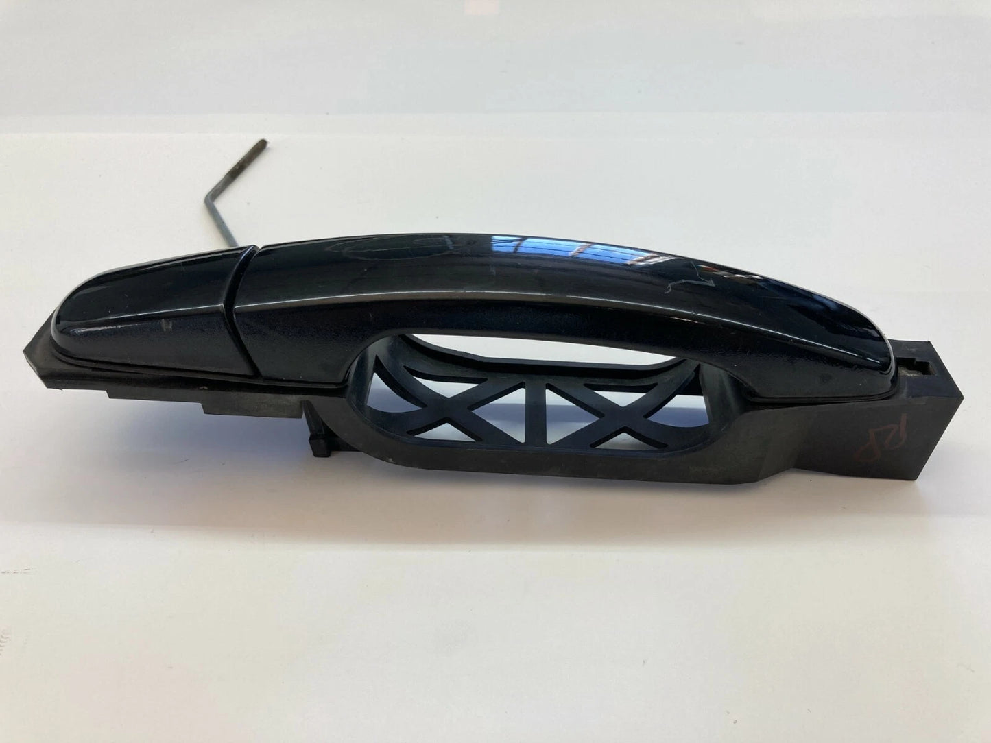 2006-2011 CHEVROLET HHR REAR RIGHT SIDE EXTERIOR DOOR HANDLE ASSEMBLY 15786204