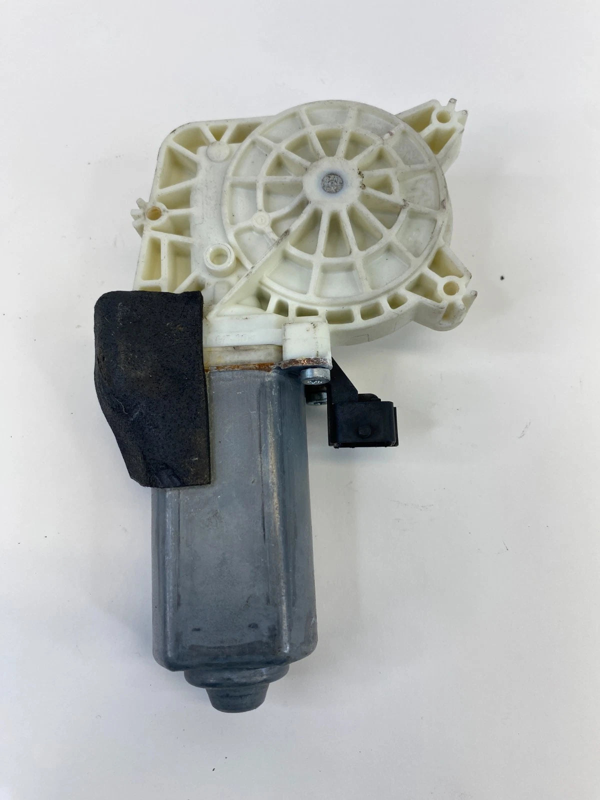 03-11 Saab 9-3 Sedan Front Right Passenger Side Door Window Motor 36.131.604 OEM