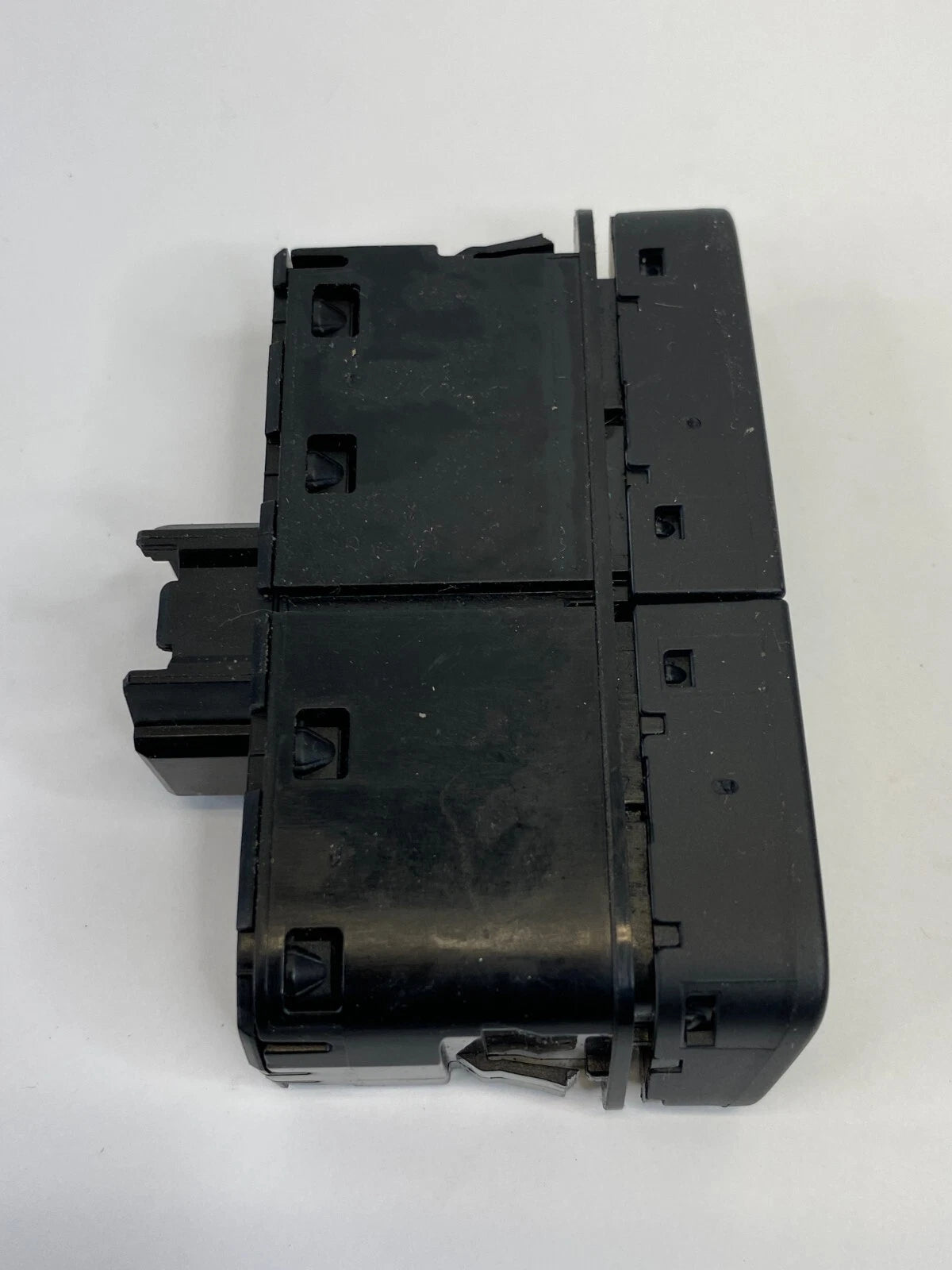 2013-2016 FORD ESCAPE TRUNK TAILGATE RELEASE BUTTON SWITCH AM5T-14B436-GB OEM