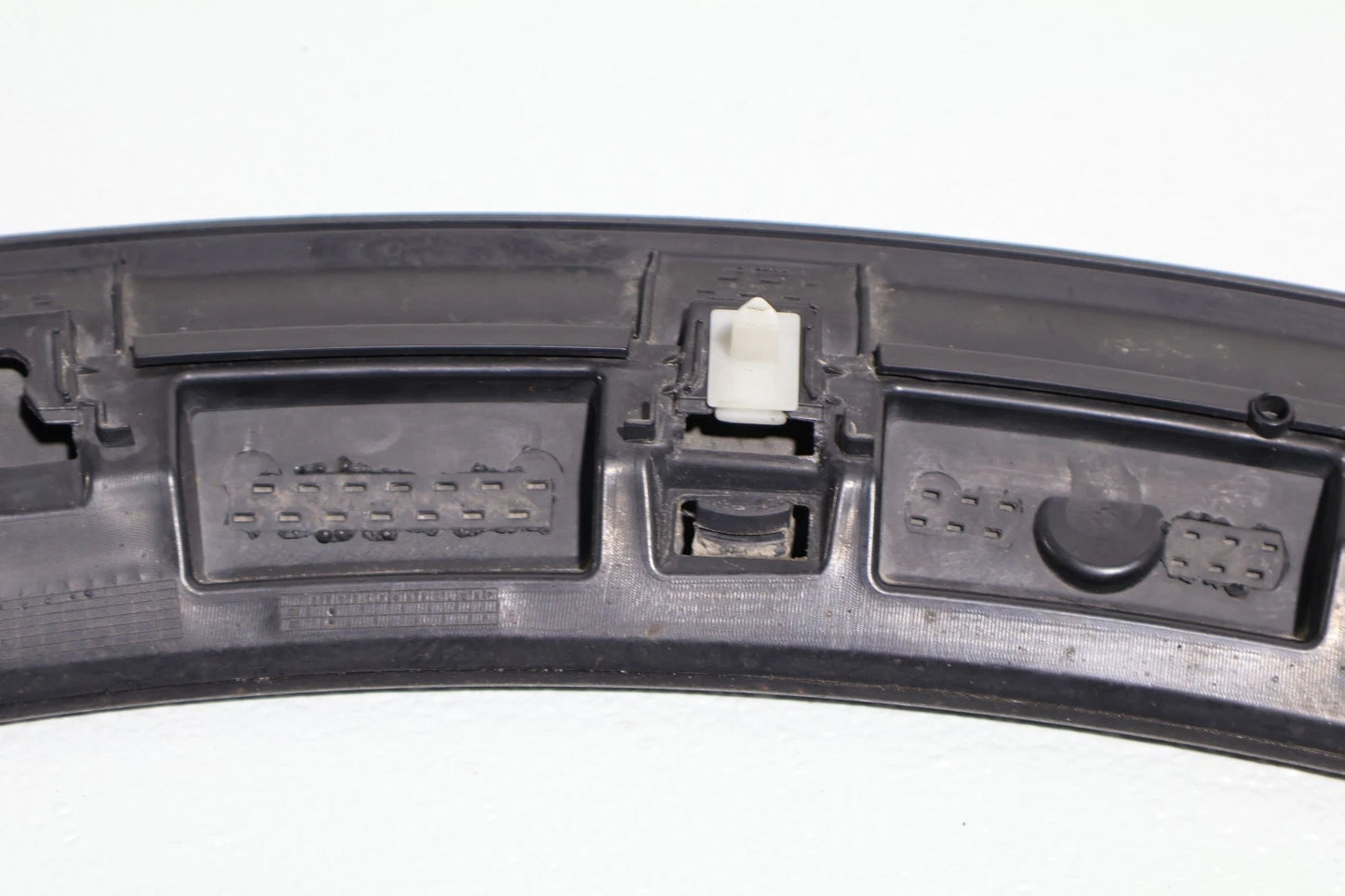 2020-2024 FORD EXPLORER FRONT RIGHT FENDER FLARE ARCH COVER MOLDING LB5B-16A074
