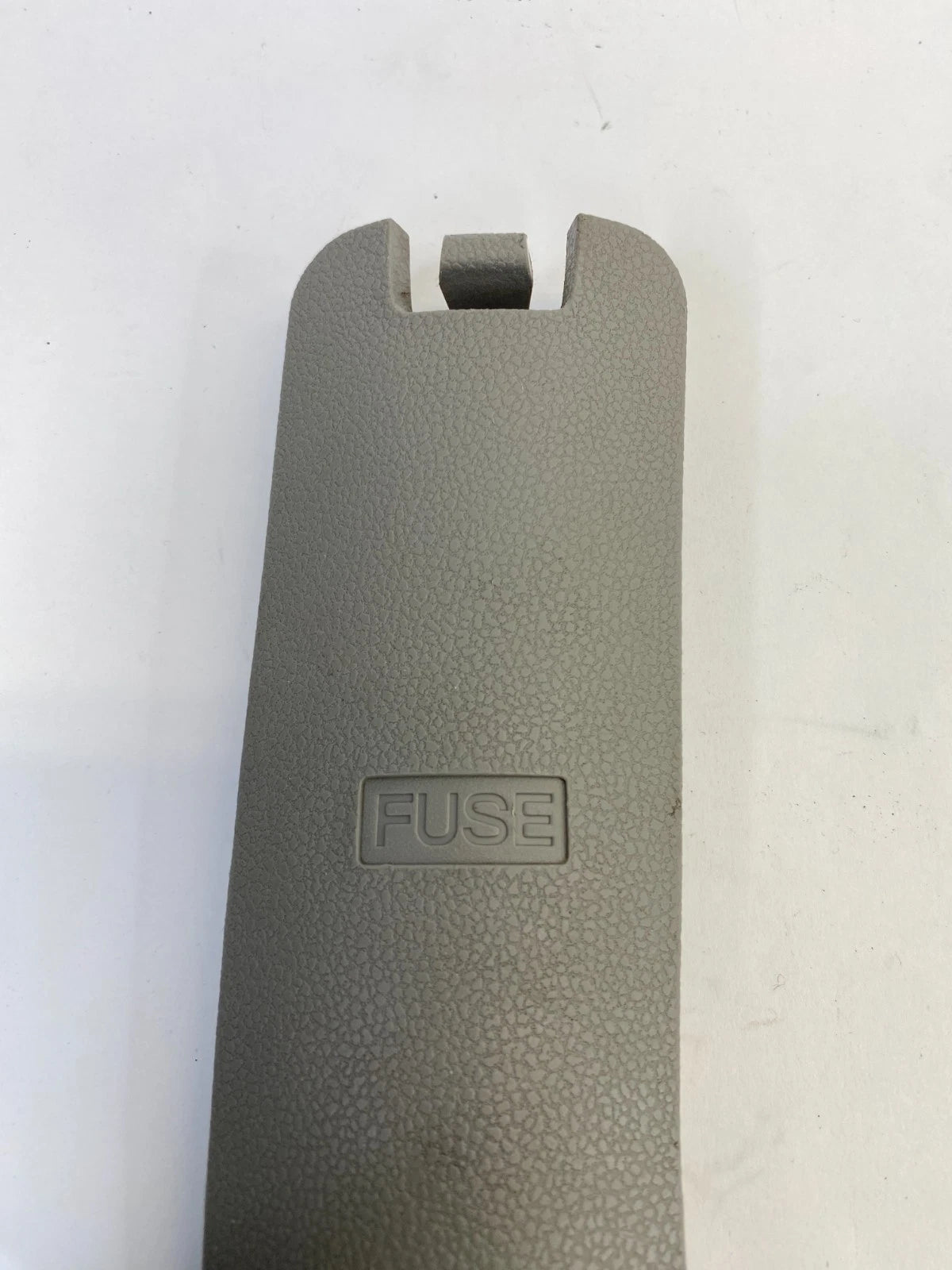 2011-2017 HONDA ODYSSEY INTERIOR LOWER DASH FUSE BOX ACCESS LID COVER 83113-TK8