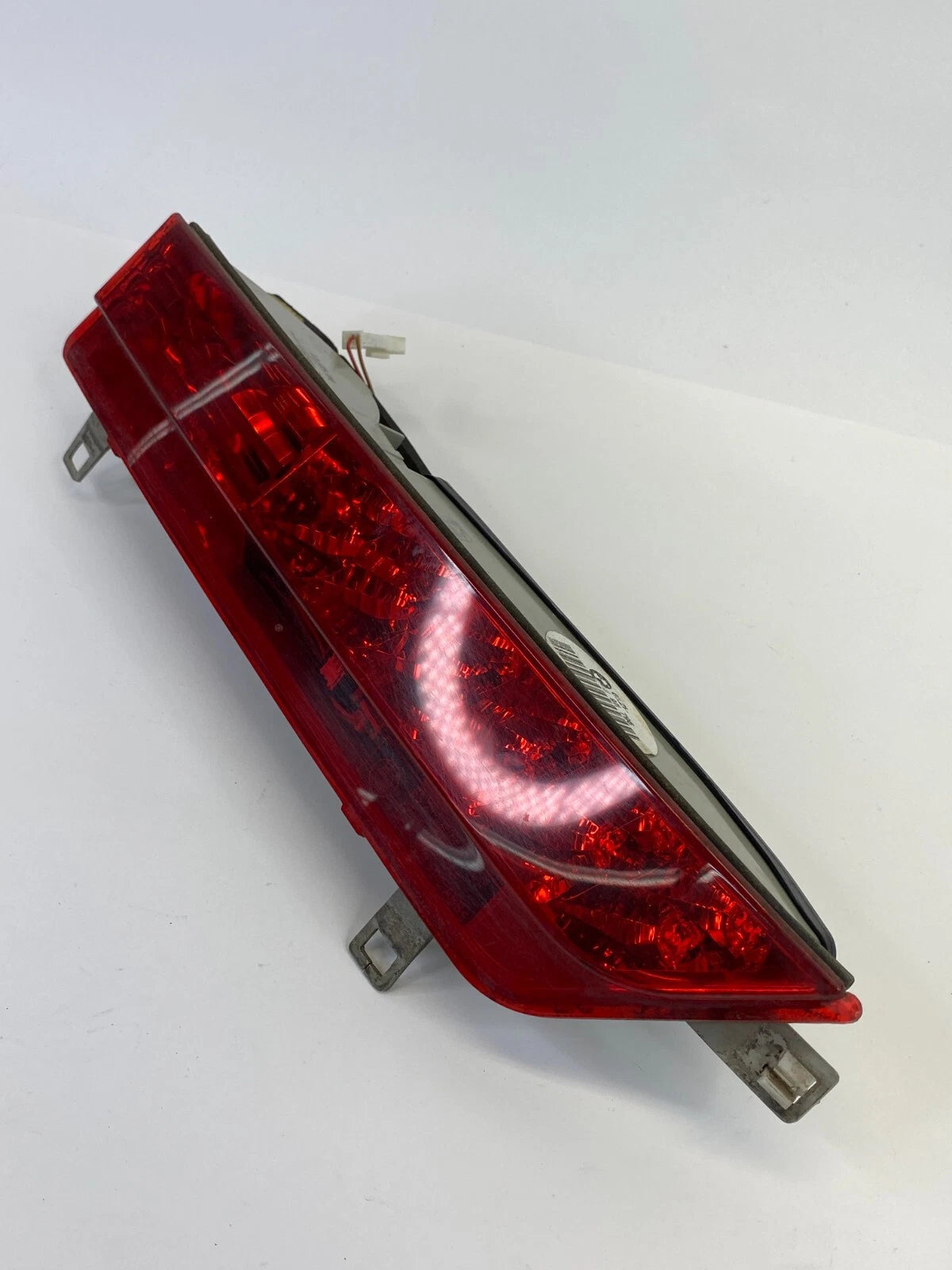 2002-2005 BMW 745I REAR RIGHT PASSENGER INNER TAILLIGHT LAMP 63216911796 OEM