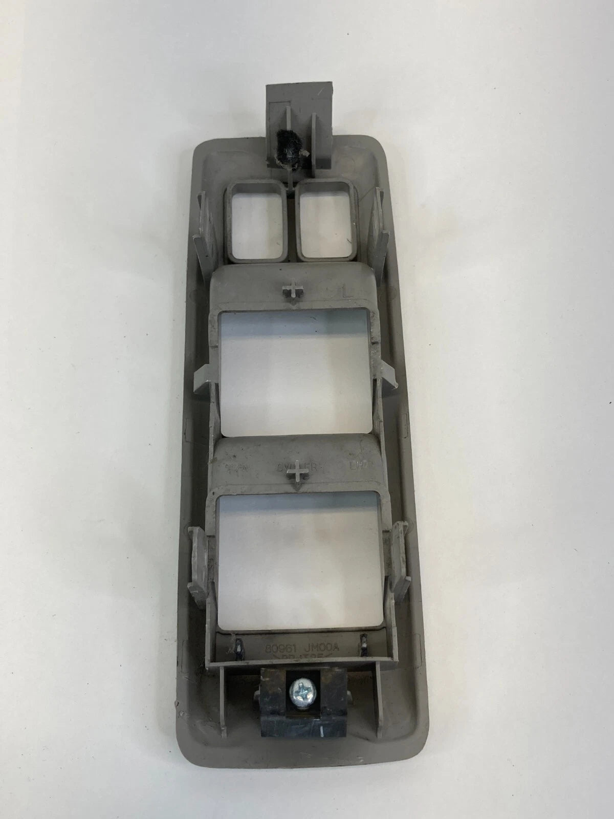 2008-2013 NISSAN ROGUE FRONT LEFT SIDE PANEL DOOR SWITCH BEZEL 80961-JM00A