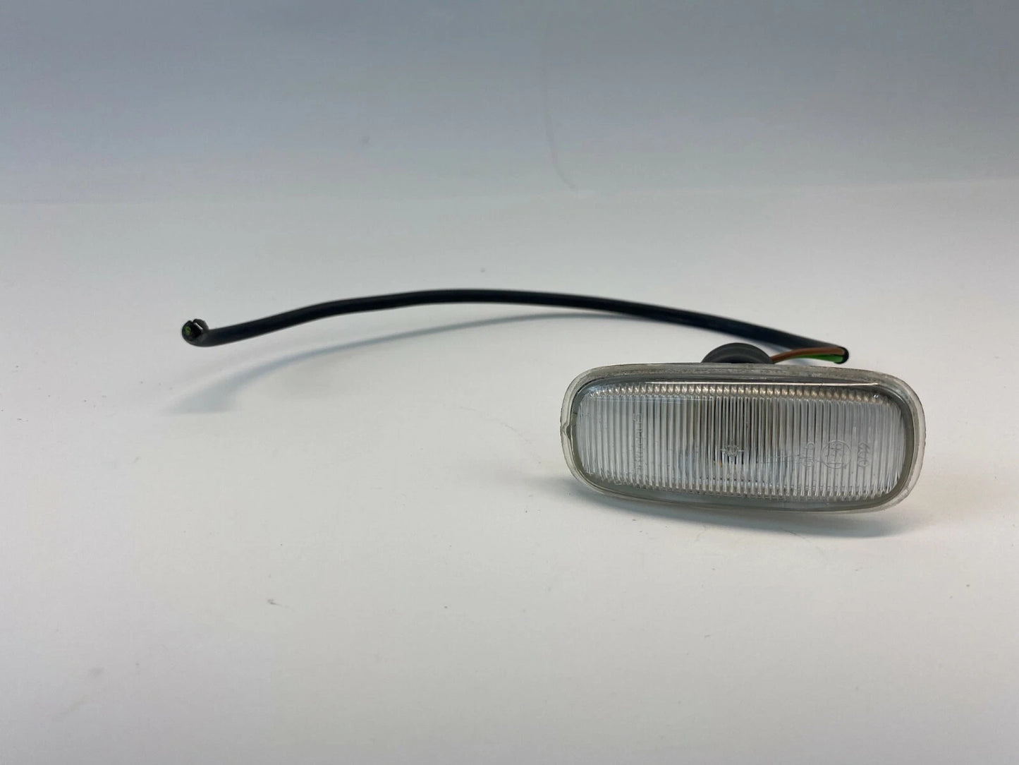 98-01 AUDI A4 A4 QUATTRO TURN SIGNAL LIGHT MARKER FENDER LAMP 4B0949127 OEM