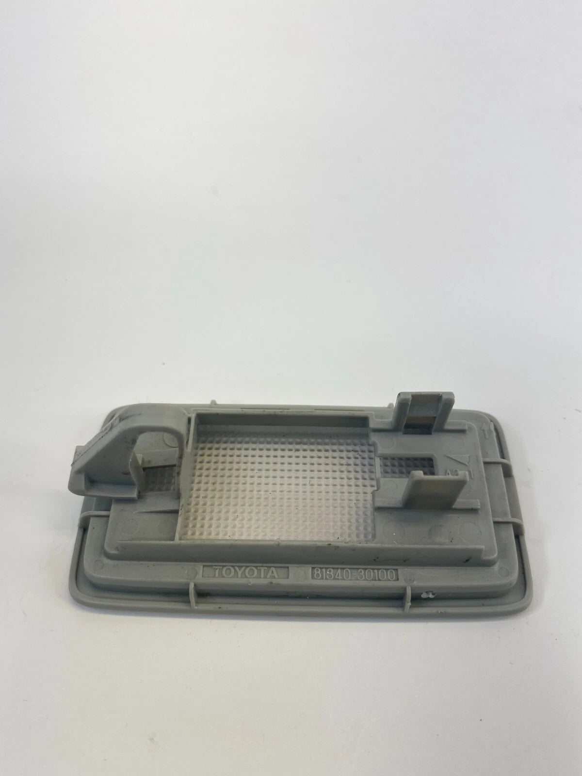 06-13 LEXUS IS250 IS 250 SUNVISOR LIGHT VANITY LAMP LENS COVER 81340-30100 OEM
