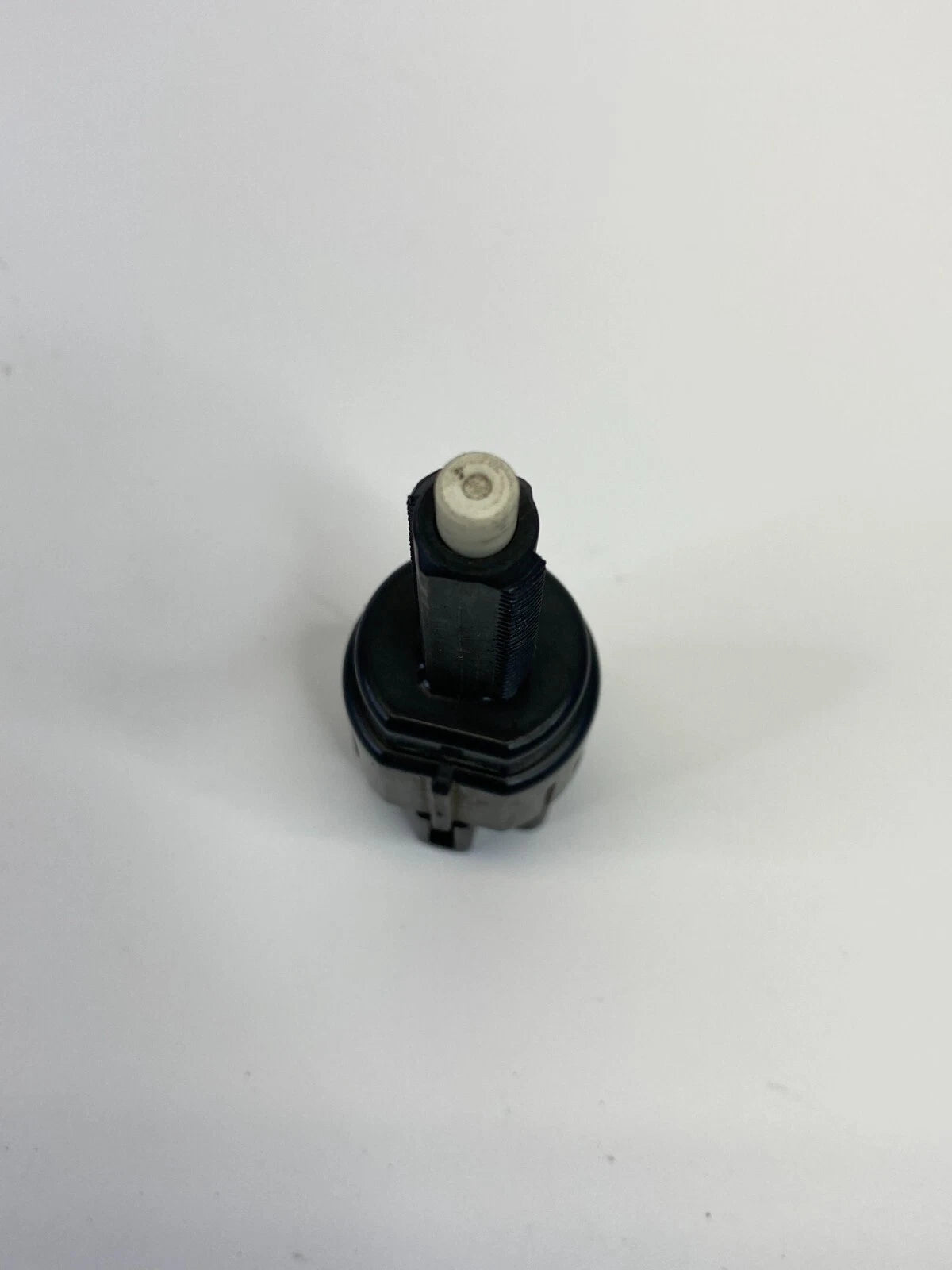 05-13 HONDA ODYSSEY 07-13 HONDA FIT BRAKE LIGHT STOP LIGHT LAMP SENSOR SWITCH