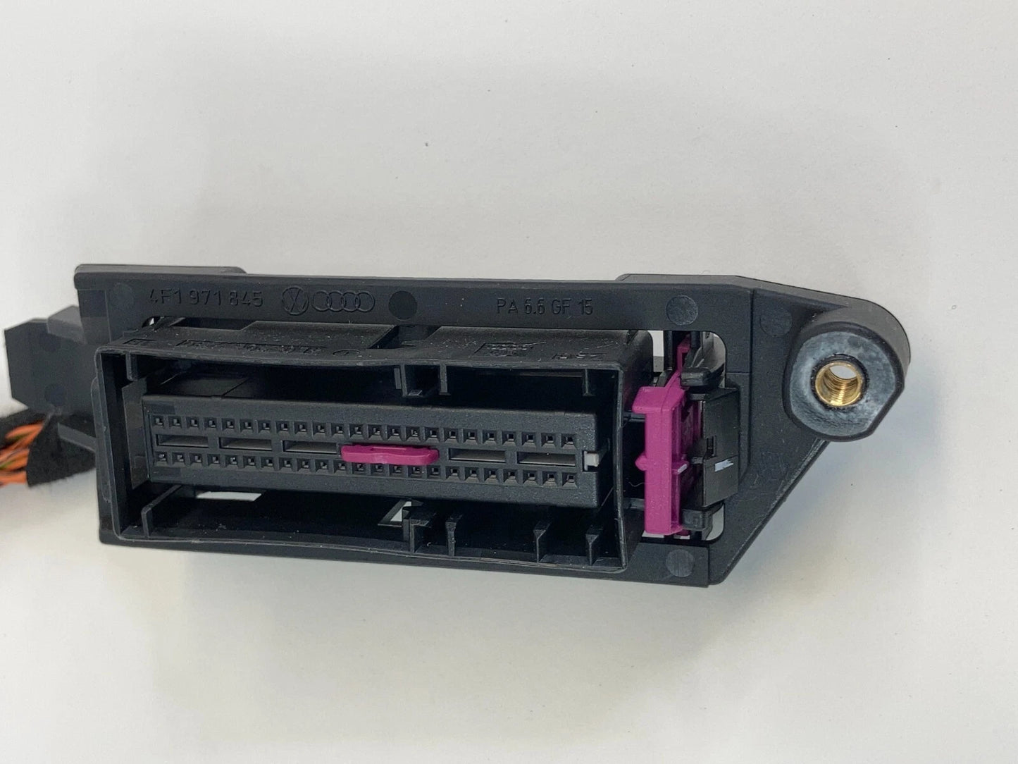 2005-2011 AUDI A6 QUATTRO 3.2L UNDER DASH RELAY PLUG PIGTAIL 4E0906230 OEM