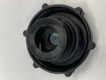 2001-2012 Ford Escape Radiator Engine Coolant Reservoir Cap Cover YL84-8100-AA