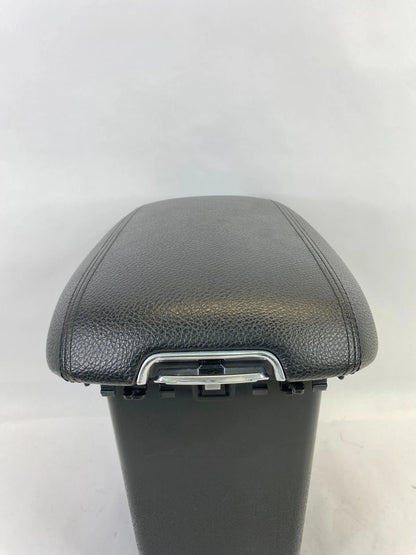 2014 2015 KIA SORENTO CENTER CONSOLE ARMREST BOX STORAGE ASSEMBLY 846911U005 OEM
