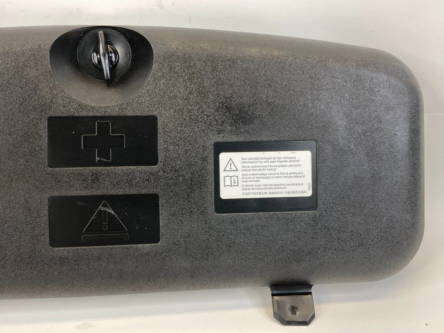 2009 2010 BMW 535I XDRIVE SEDAN REAR TRUNK EMERGENCY FIRST AID KIT TOOL COVER