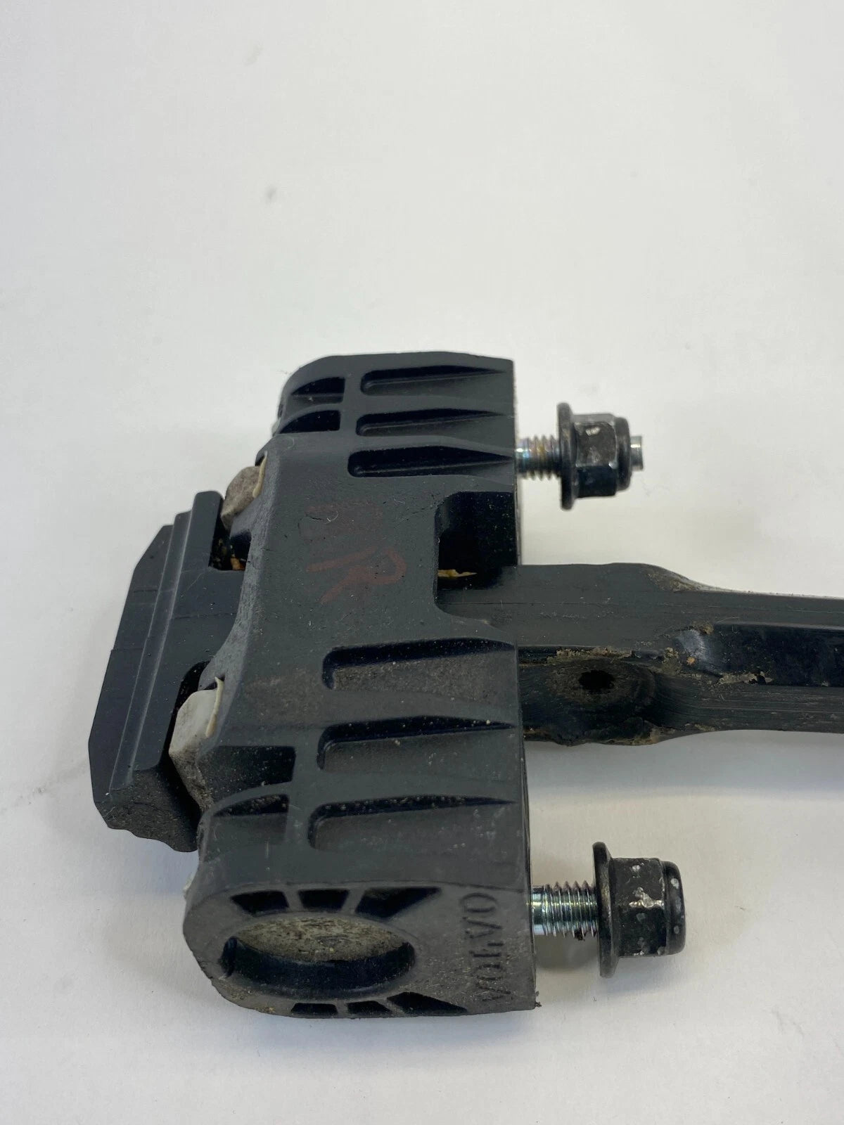 08-16 VOLVO XC70 REAR LEFT SIDE DOOR CHECK STOPPER HINGE DETENT 31217754 OEM