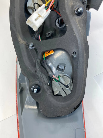 2012 2013 2014 HYUNDAI ACCENT SEDAN LEFT DRIVER SIDE TAIL LIGHT TAILLIGHT OEM