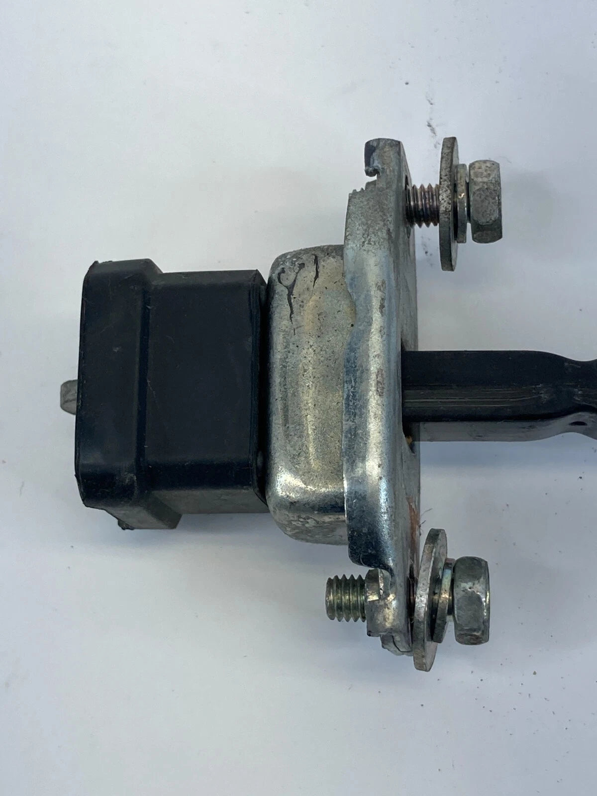 2011 HONDA CR-Z FRONT LEFT DRIVER SIDE DOOR CHECK STOPPER DETENT OEM