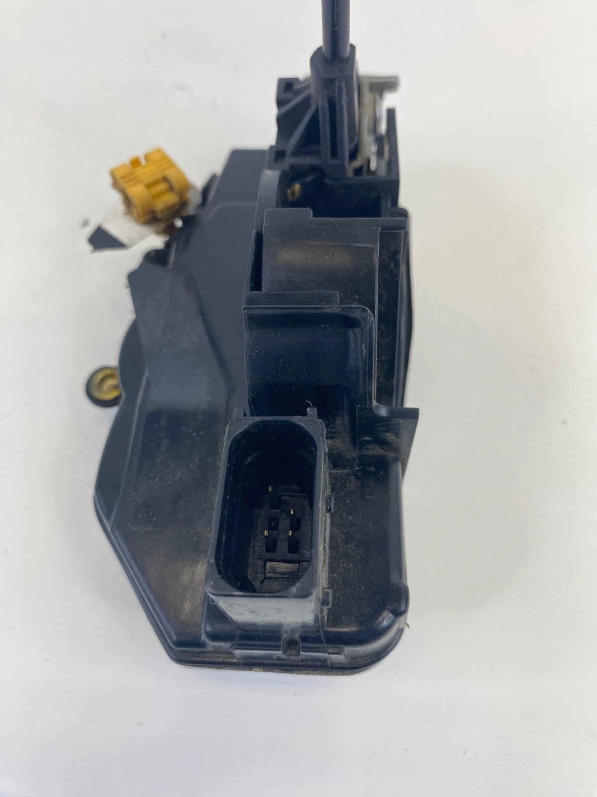 2009-2017 BUICK ENCLAVE FRONT LEFT DOOR LOCK LATCH RELEASE ACTUATOR 3018885