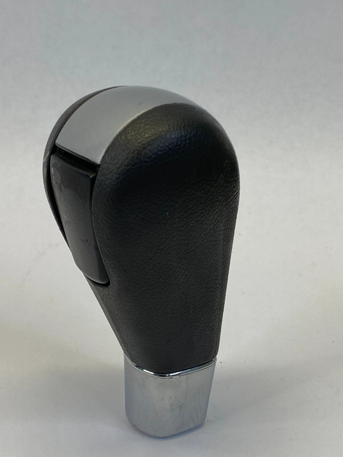 2007-2009 PONTIAC TORRENT 3.4L V6 A/T GEAR SELECTOR SHIFTER HANDLE KNOB ASSY OEM