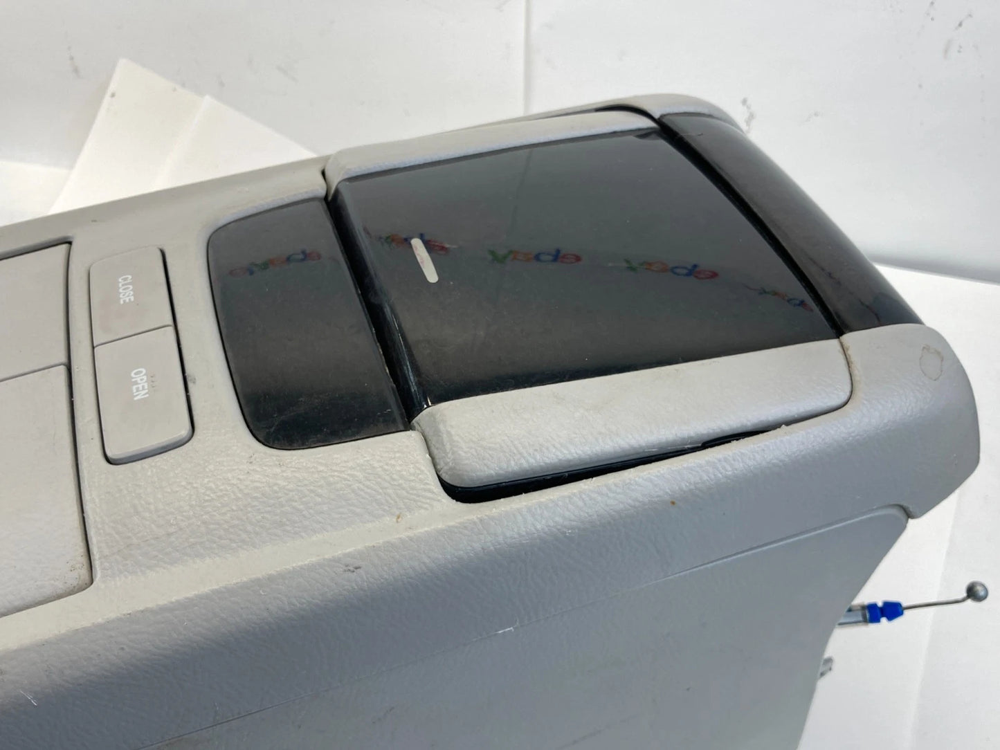 2004-2009 LEXUS RX350 RX330 FRONT CENTER FLOOR CONSOLE STORAGE CUP HOLDER OEM