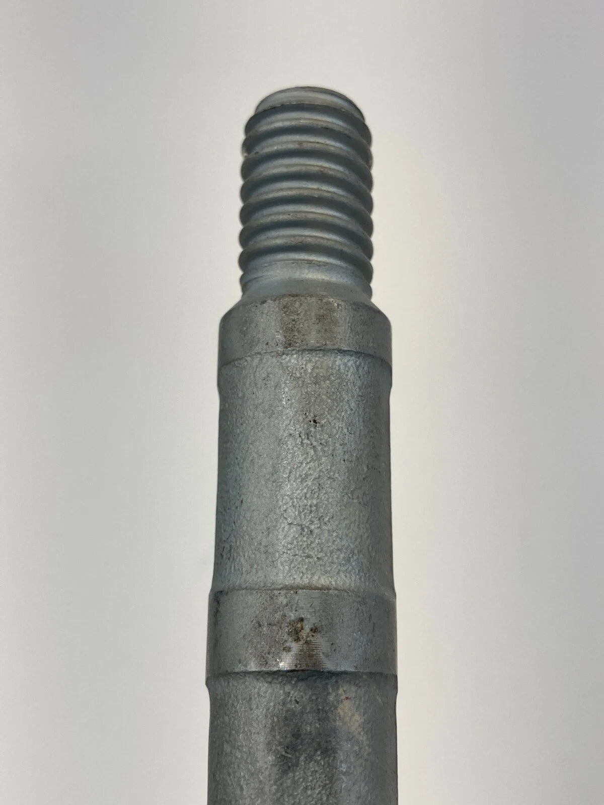 2006-2014 VOLKSWAGEN GTI REAR TOW HOOK EYE SCREW-IN EMERGENCY BOLT 1T0-805-615