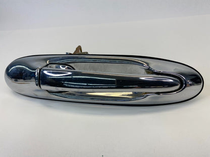 1998-2002 Lincoln Town Car Front Right Side Exterior Door Handle Assembly OEM