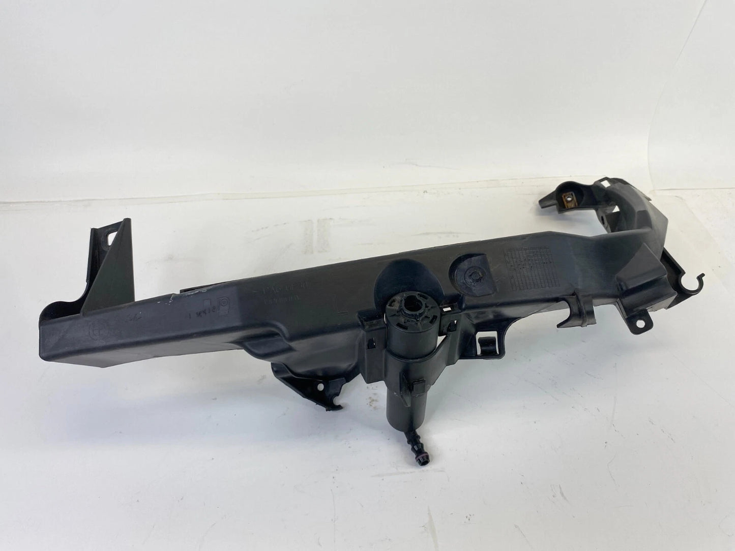 2007 2008 BMW 328XI HEADLIGHT LAMP MOUNT BRACKET DRIVER SIDE LH 51647116707 OEM