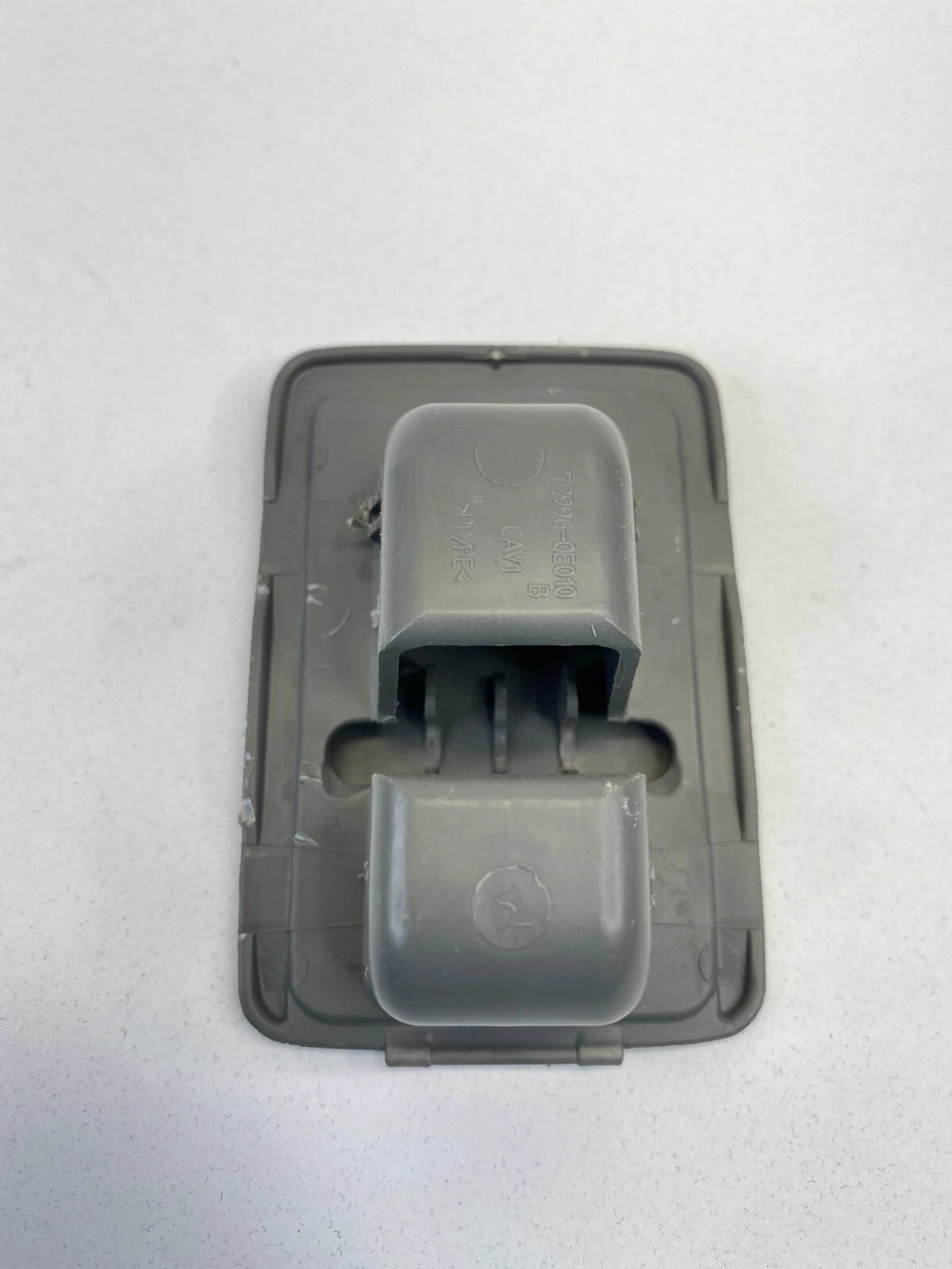 2010-2016 CADILLAC SRX CHILD RESTRAINT ANCHOR COVER TRIM OEM FACTORY 729960E010