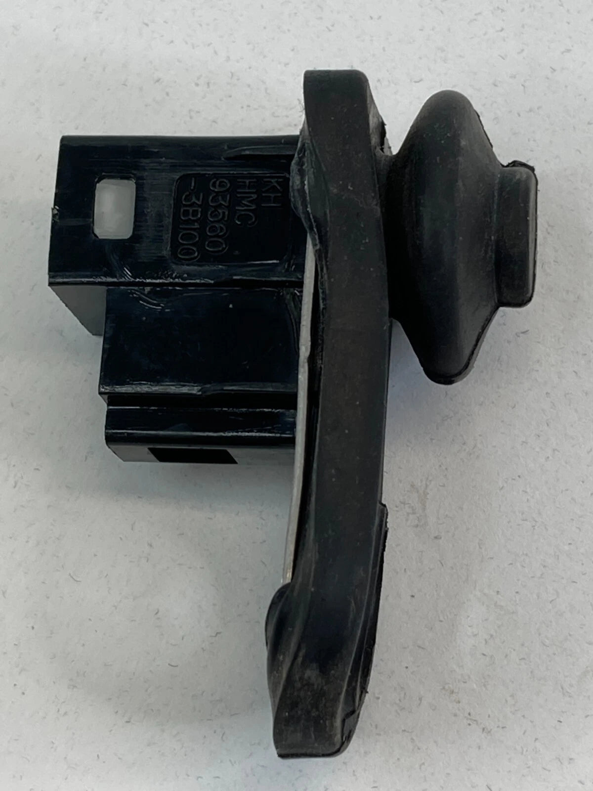 2004-2009 KIA SPECTRA 06-09 SPECTRA5 FRONT RIGHT DOOR JAMB AJAR BUTTON SWITCH