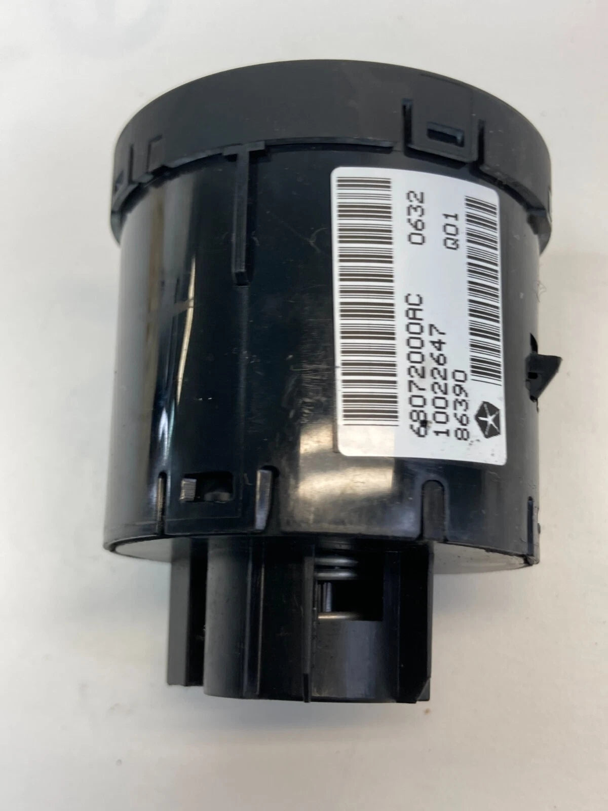 2012-2015 RAM CARGO VAN DASH HEADLIGHT HEADLAMP CONTROL SWITCH OEM 68072000AC