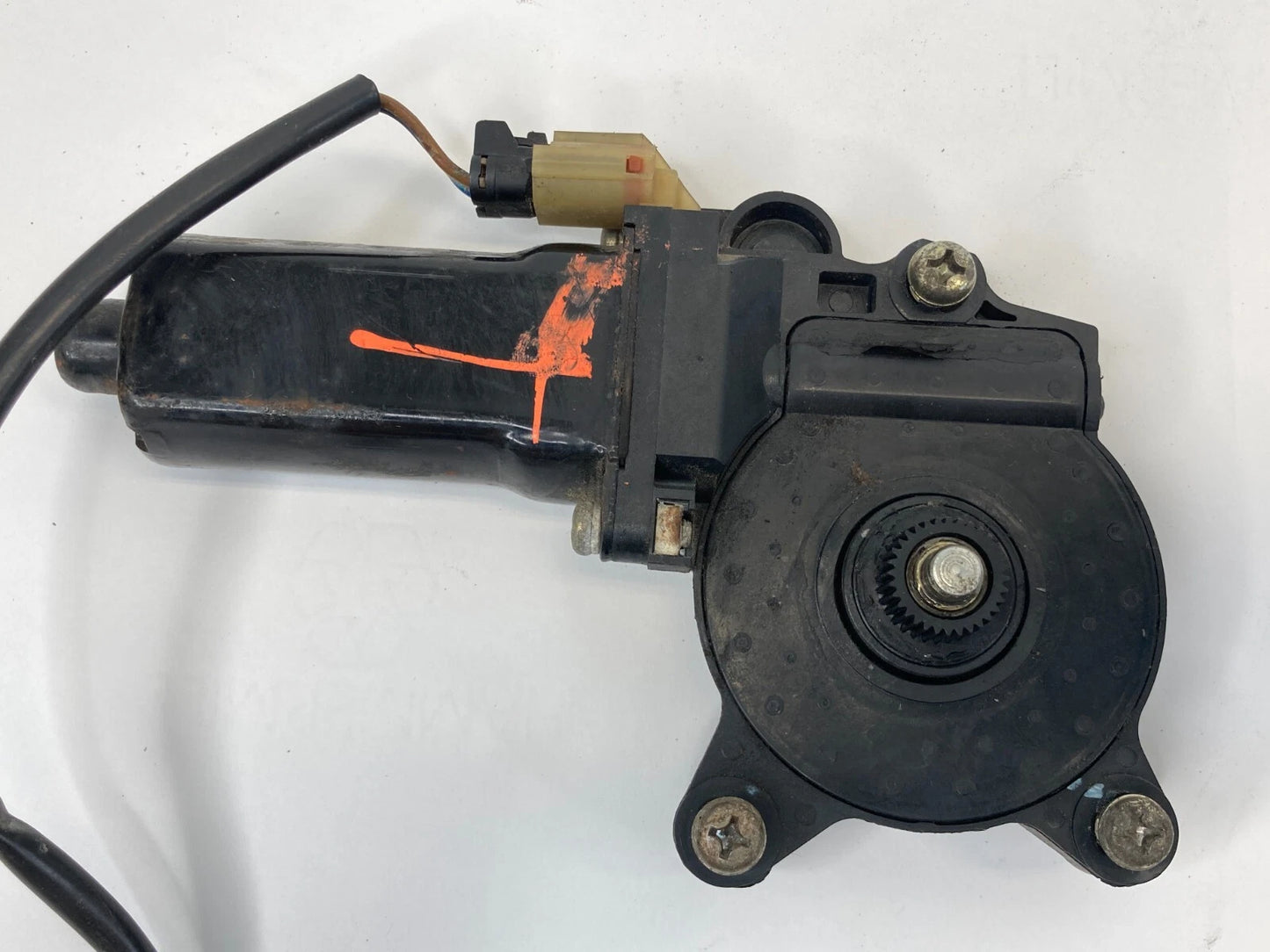 1996-2001 HYUNDAI ELANTRA SEDAN FRONT LEFT SIDE DOOR WINDOW MOTOR 98810-29010