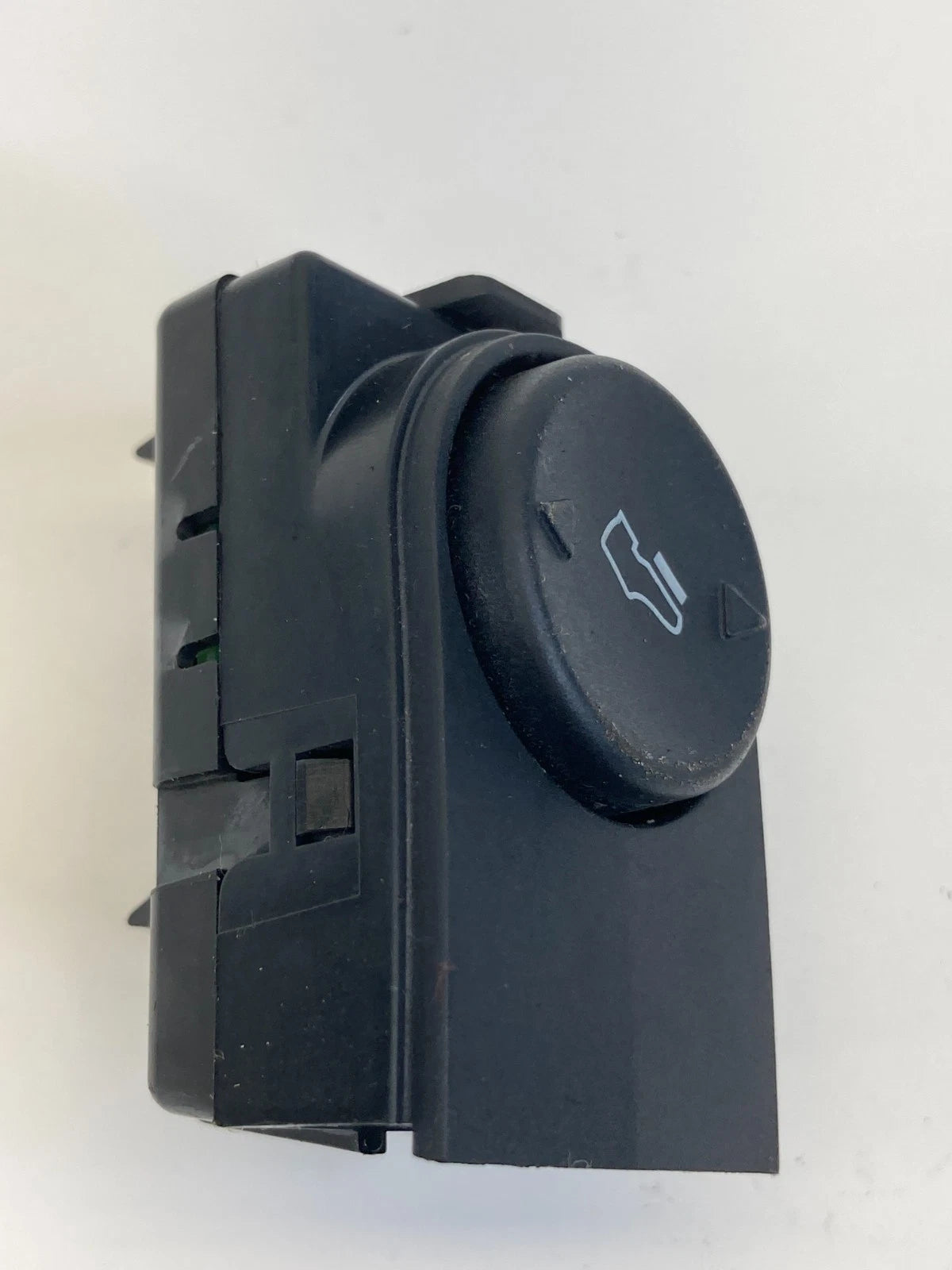 2011-2015 FORD EXPLORER INTERCEPTOR PEDAL POSITION ADJUST SWITCH DB5T-14B494-AA