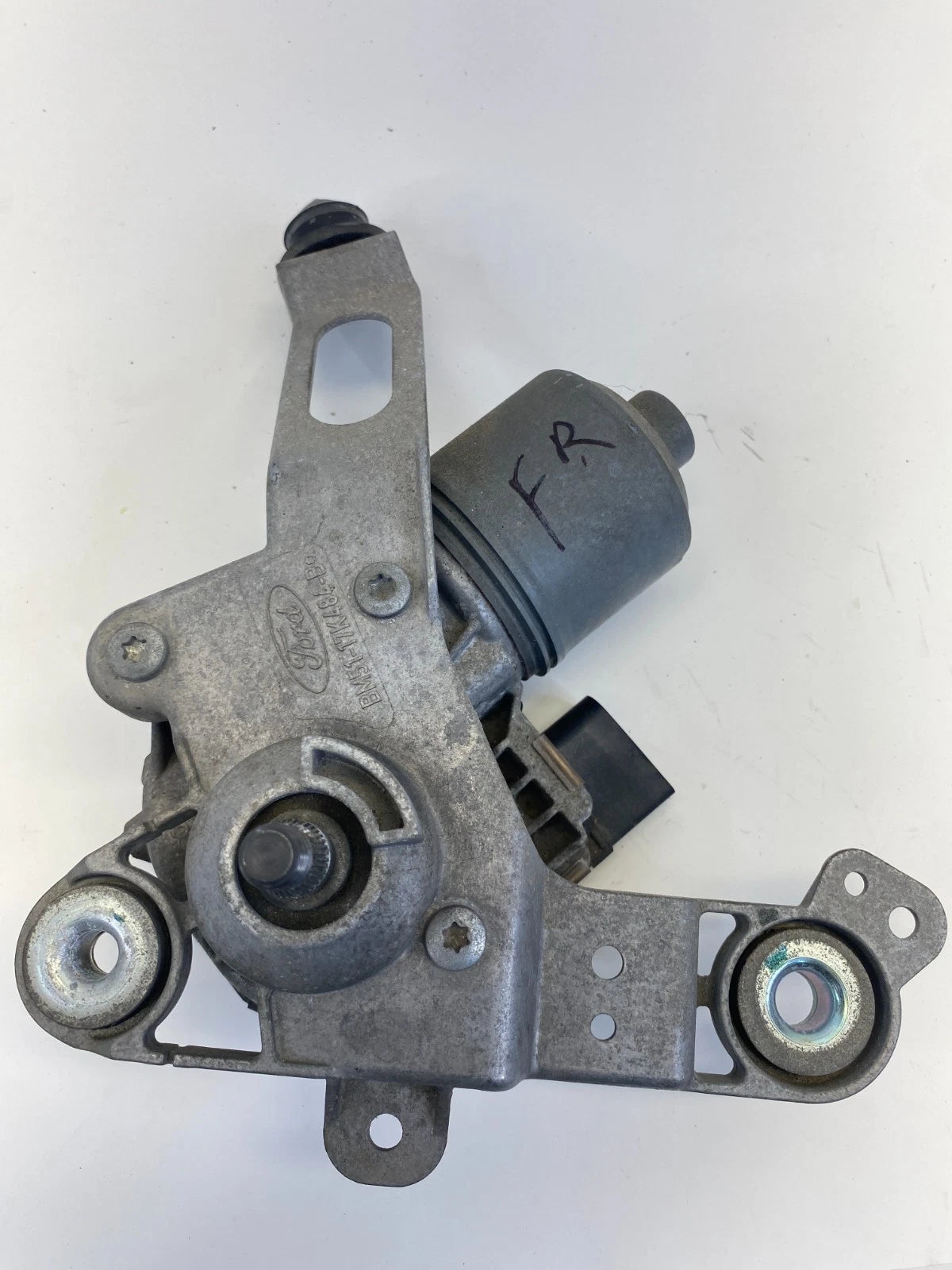 2012-2018 FORD FOCUS FRONT RIGHT SIDE WIPER MOTOR ASSY BM51-17504-BH