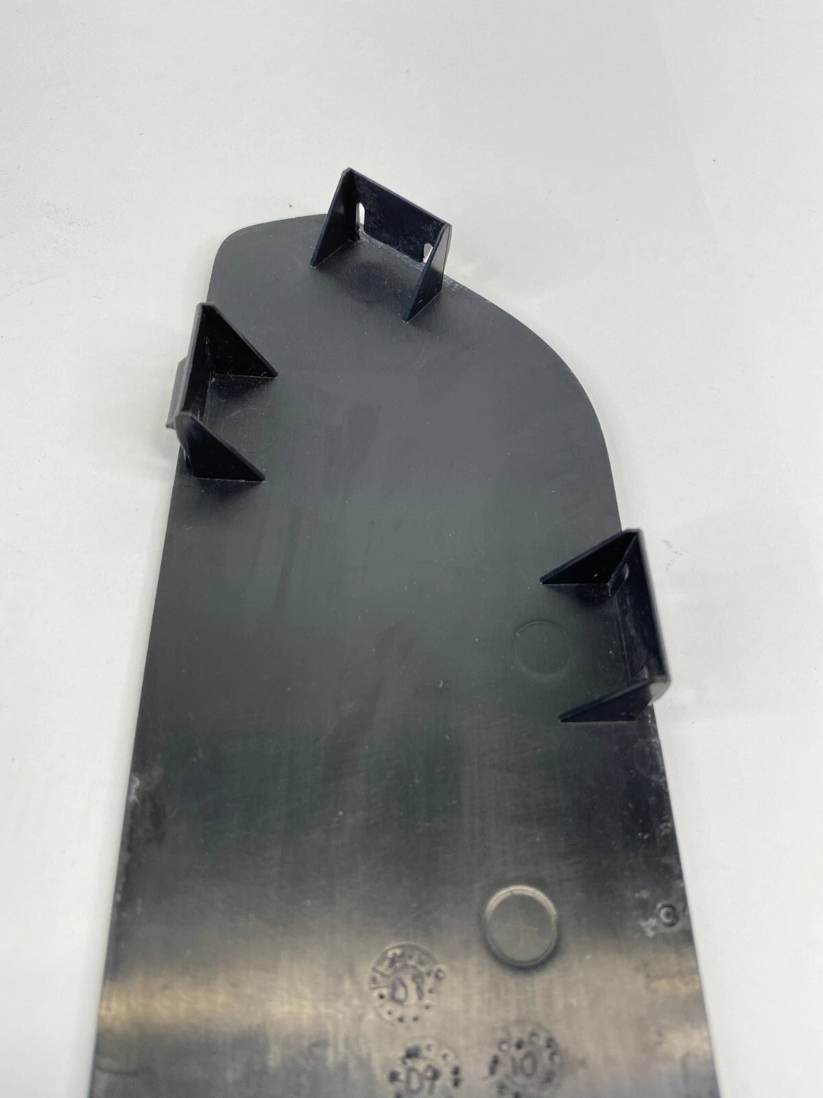 2009-2017 CHEVY TRAVERSE FRONT RIGHT SEAT ADJUSTER SWITCH MOUNTING PLATE 1691442