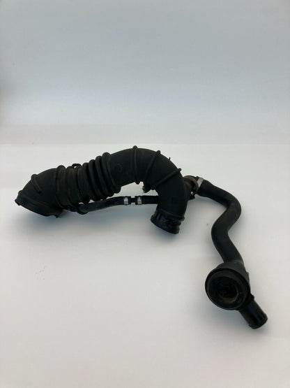 1997-2001 Audi A4 1.8L Air Cleaner Filter Box Hose Pipe Tube 058-133-356 OEM