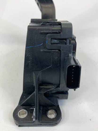 2013-2019 FORD INTERCEPTOR UTILITY 3.5L GAS ACCELERATOR PEDAL DB53-9F836-AB OEM