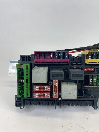 2010-2012 MERCEDES-BENZ GLK350 REAR FUSE BOX RELAY SAM MODULE 5DK-009-225-78
