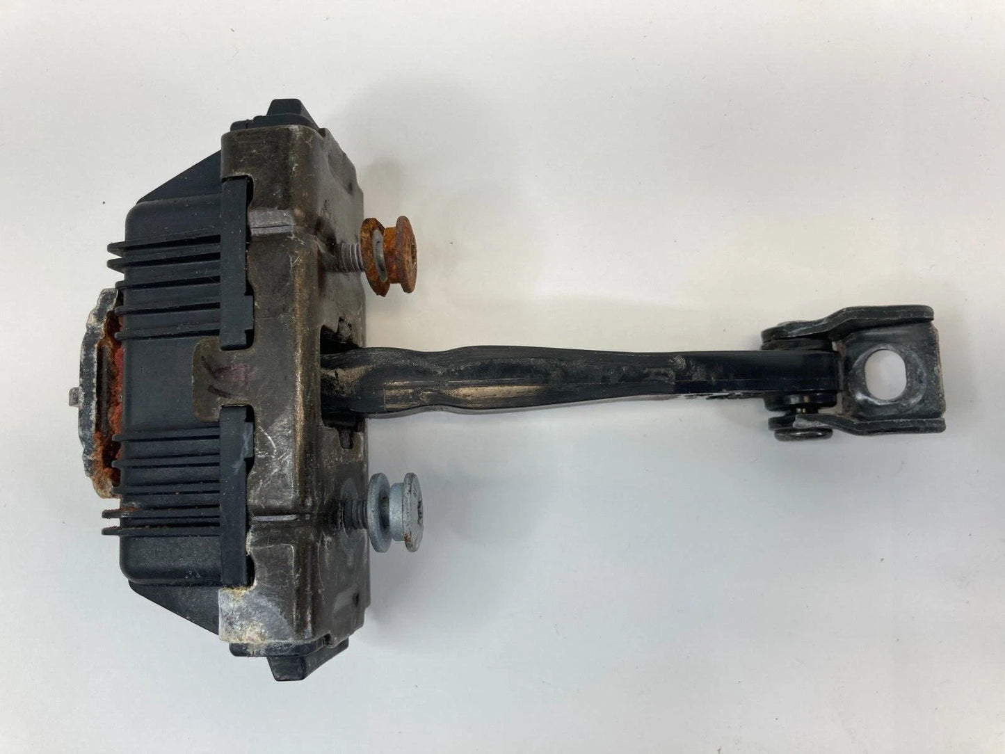 2006 BMW 330I SEDAN FRONT LEFT DRIVER DOOR CHECK STOP STOPPER DETENT 7060189 OEM