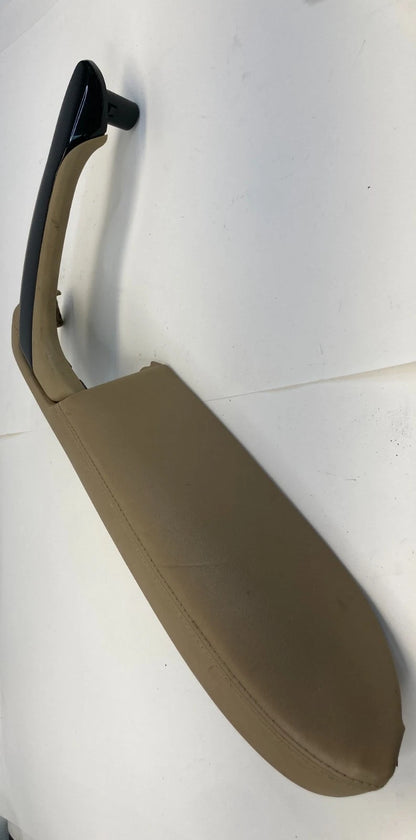 2010-2014 NISSAN MAXIMA FRONT RIGHT SIDE INTERIOR DOOR PULL HANDLE ARMREST OEM