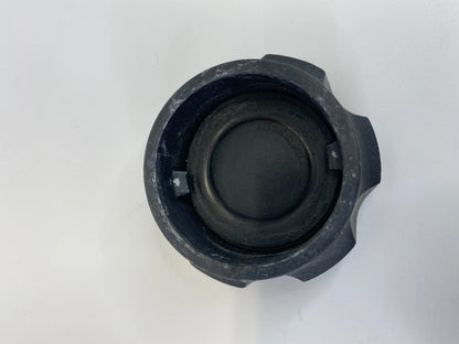 2009 2010 2011 KIA BORREGO ENGINE COOLANT TANK RESERVOIR COVER CAP OEM