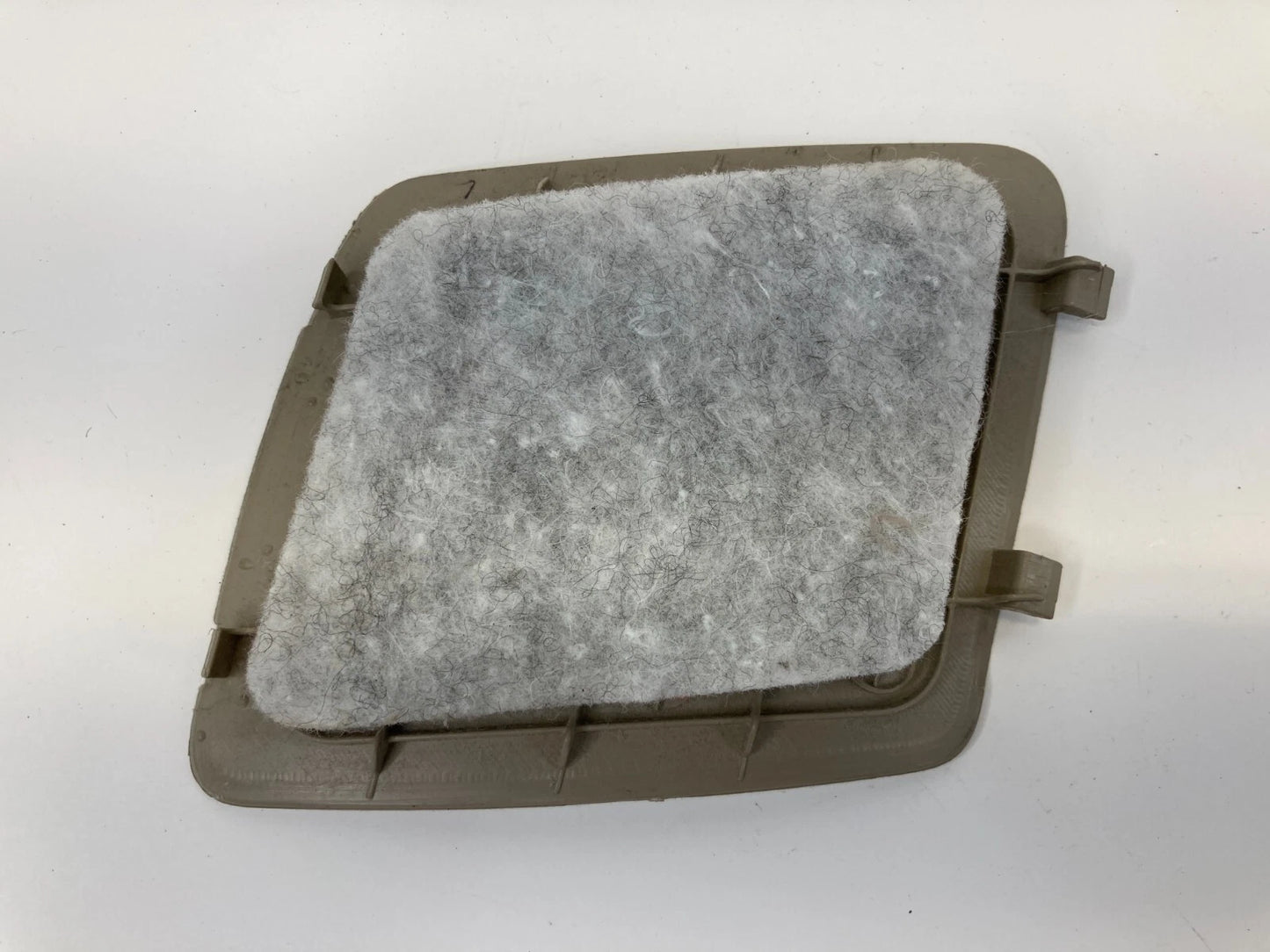 2004-2006 LEXUS RX330 LEFT INNER QUARTER PANEL COVER TRIM 62487-0E010 OEM