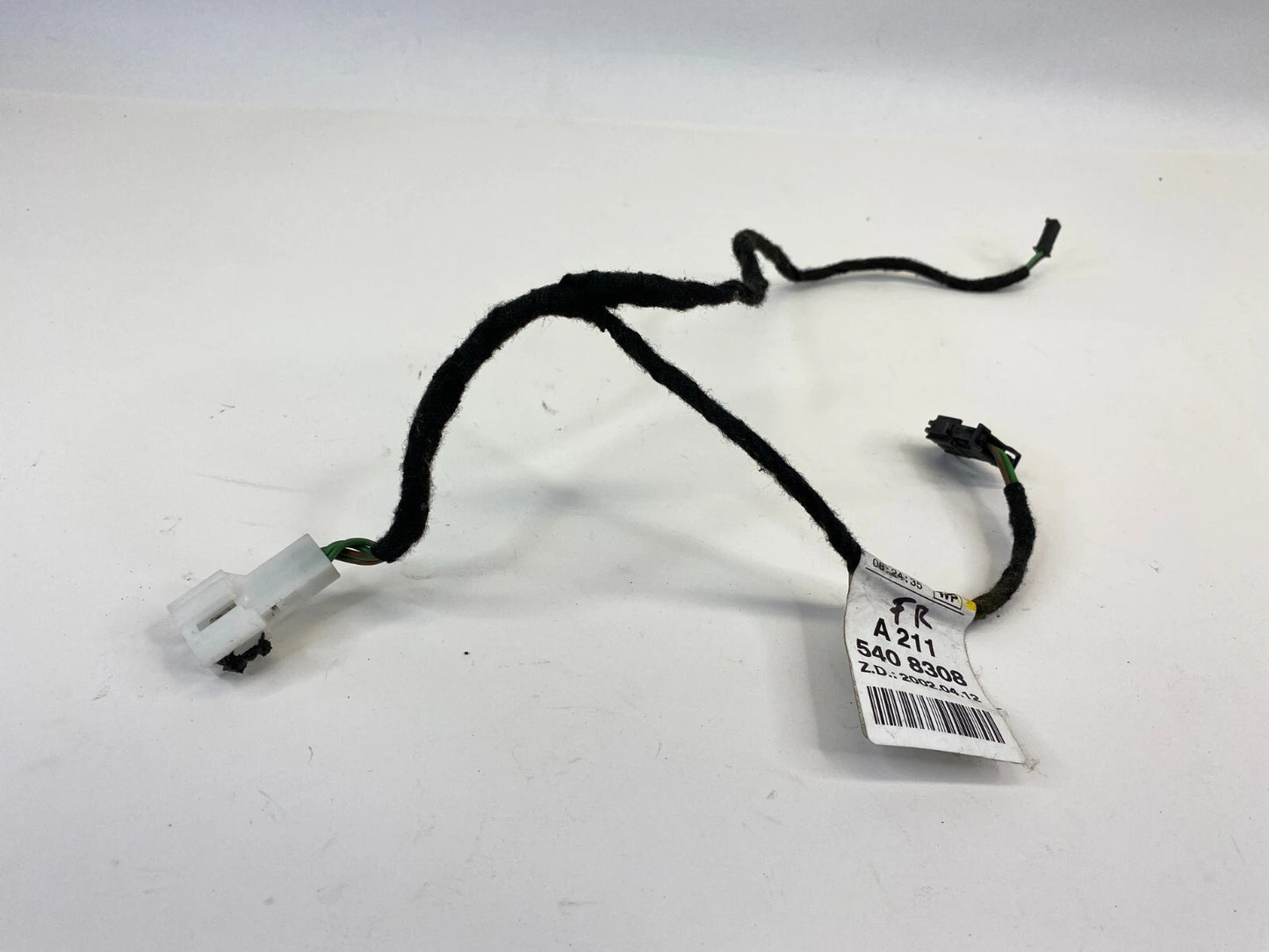 03-09 MERCEDES E320 FRONT RIGHT PASSENGER DOOR TWEETER WIRE HARNESS A2115408308