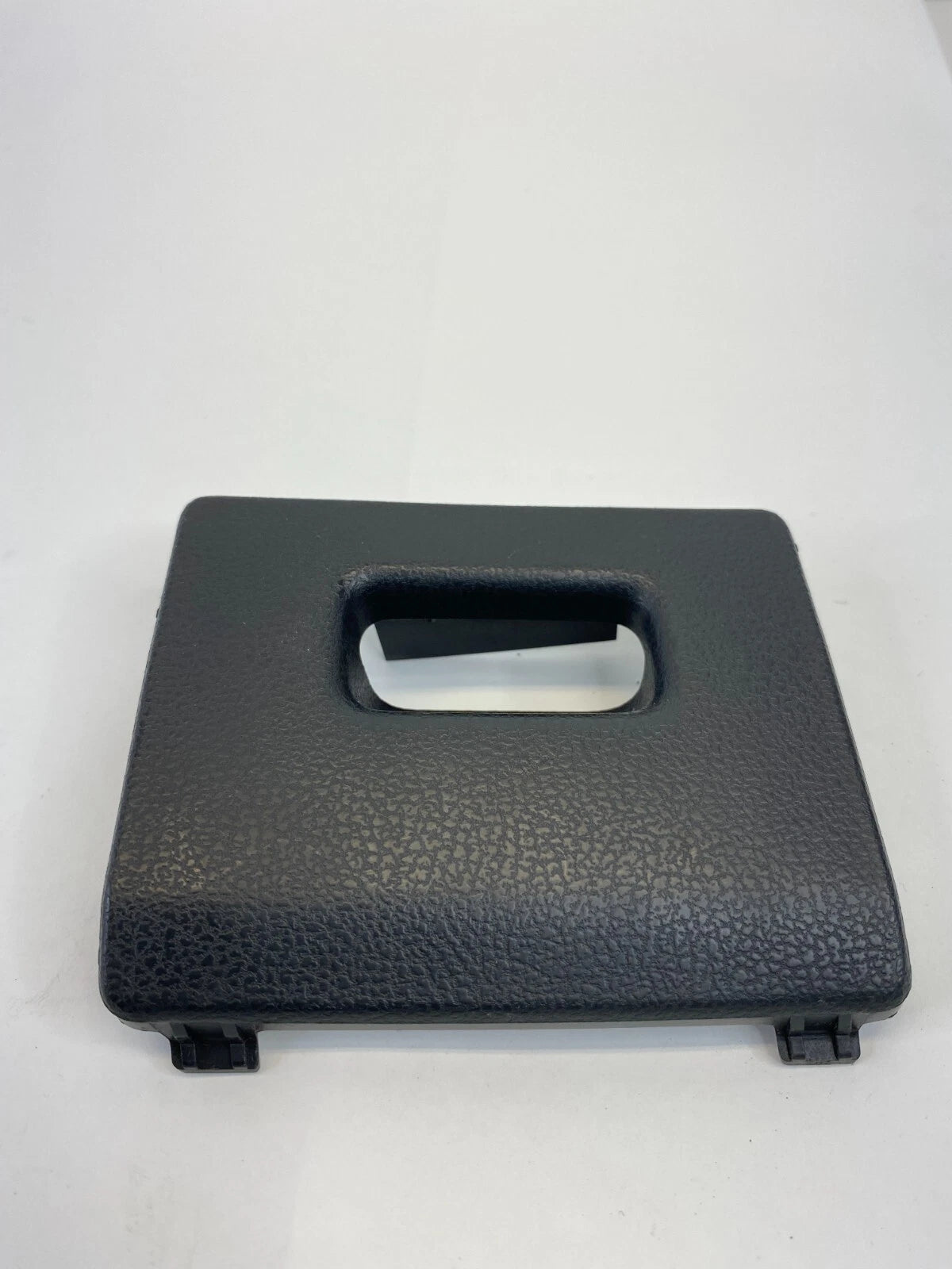 2008-2013 NISSAN ROGUE INNER FUSE BOX DOOR PANEL LID COVER TRIM 68964-JM00A OEM