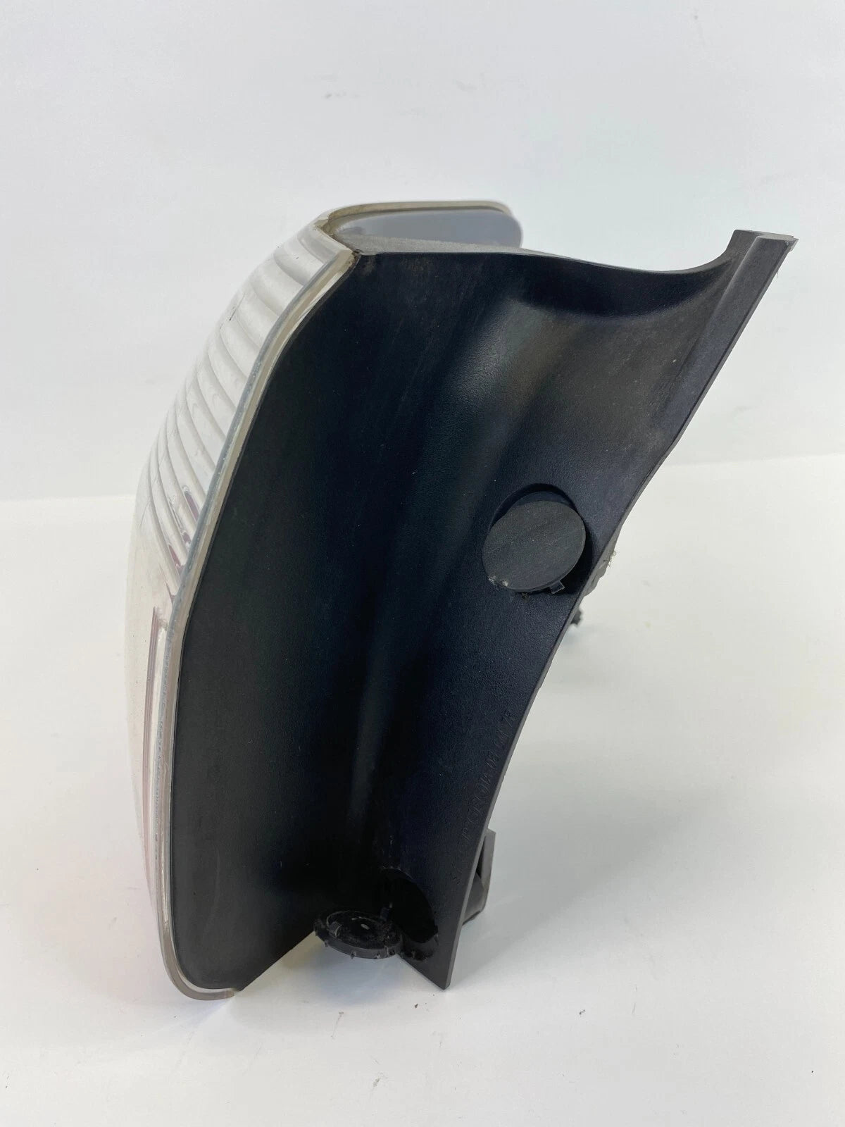 2007-2012 GMC ACADIA LEFT DRIVER SIDE OUTER TAILLIGHT TAILLAMP ASSY 20912757 OEM