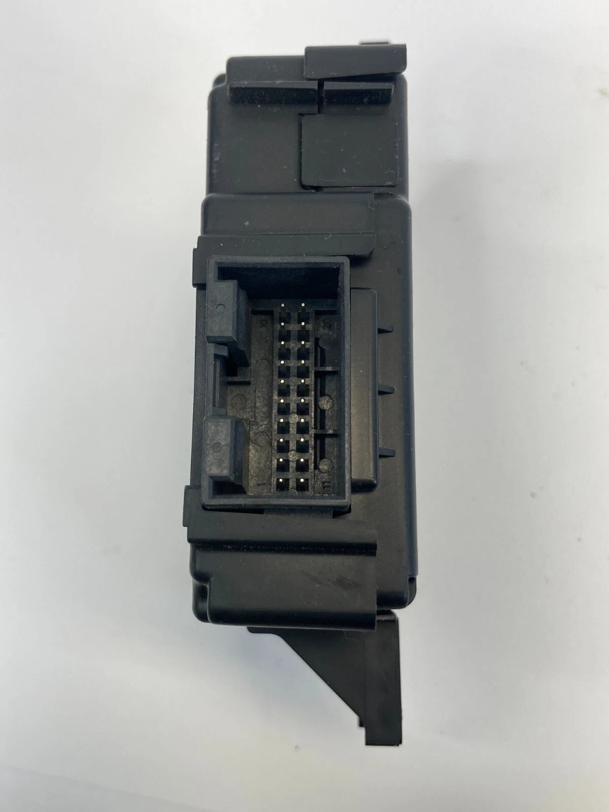 2010-2013 KIA FORTE AT TPMS TIRE PRESSURE CONTROL MODULE UNIT 95800-1M500 OEM