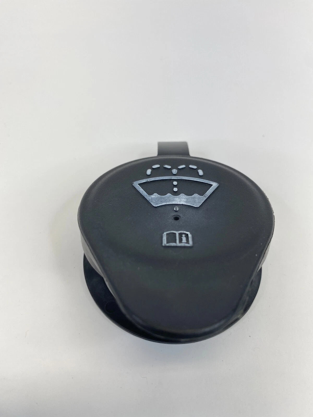 2002-2010 SATURN VUE WINDSHIELD WIPER WASHER FLUID RESERVOIR TANK CAP COVER OEM
