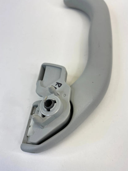 1998-2005 VW PASSAT REAR RIGHT PASSENGER ROOF GRAB HANDLE ASSIST 3B0857608B OEM